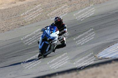 media/Jan-08-2022-SoCal Trackdays (Sat) [[1ec2777125]]/Turn 10 (2pm)/